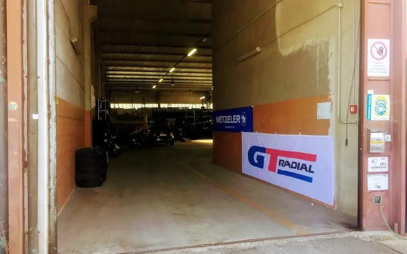 Foto dell'officina Rigagomme Tire Shop