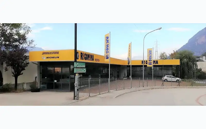 Foto dell'officina Rigomma Auer