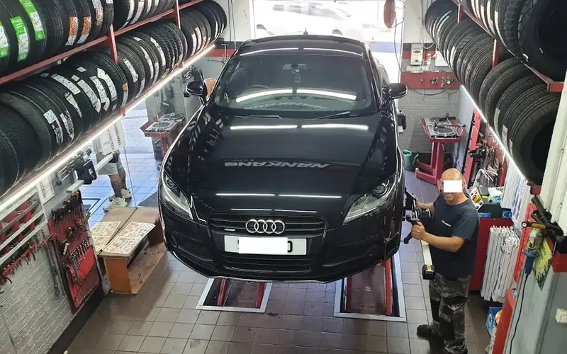Foto dell'officina Sarao' Gomme
