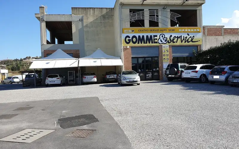 Foto dell'officina Scibi Centro Servizi Auto