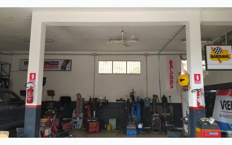 Foto dell'officina Scozzaro Gomme