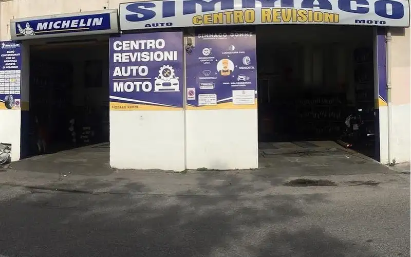 Foto dell'officina Simmaco Gomme