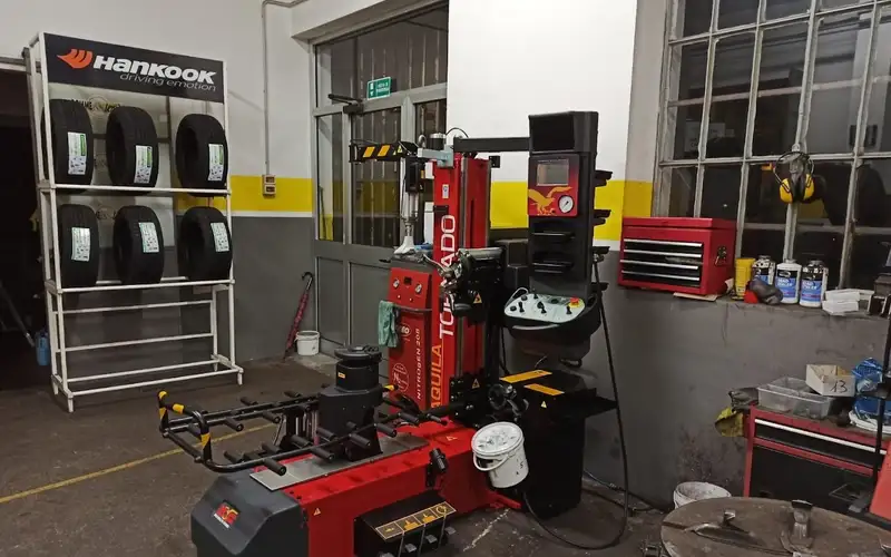 Foto dell'officina Tronco Massimo
