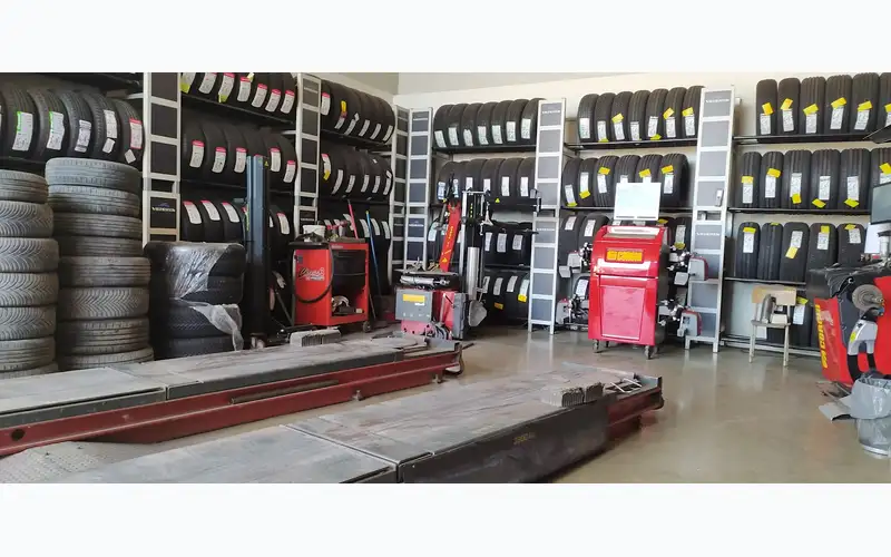 Foto dell'officina Valentino Gomme Di Valentino Fabio
